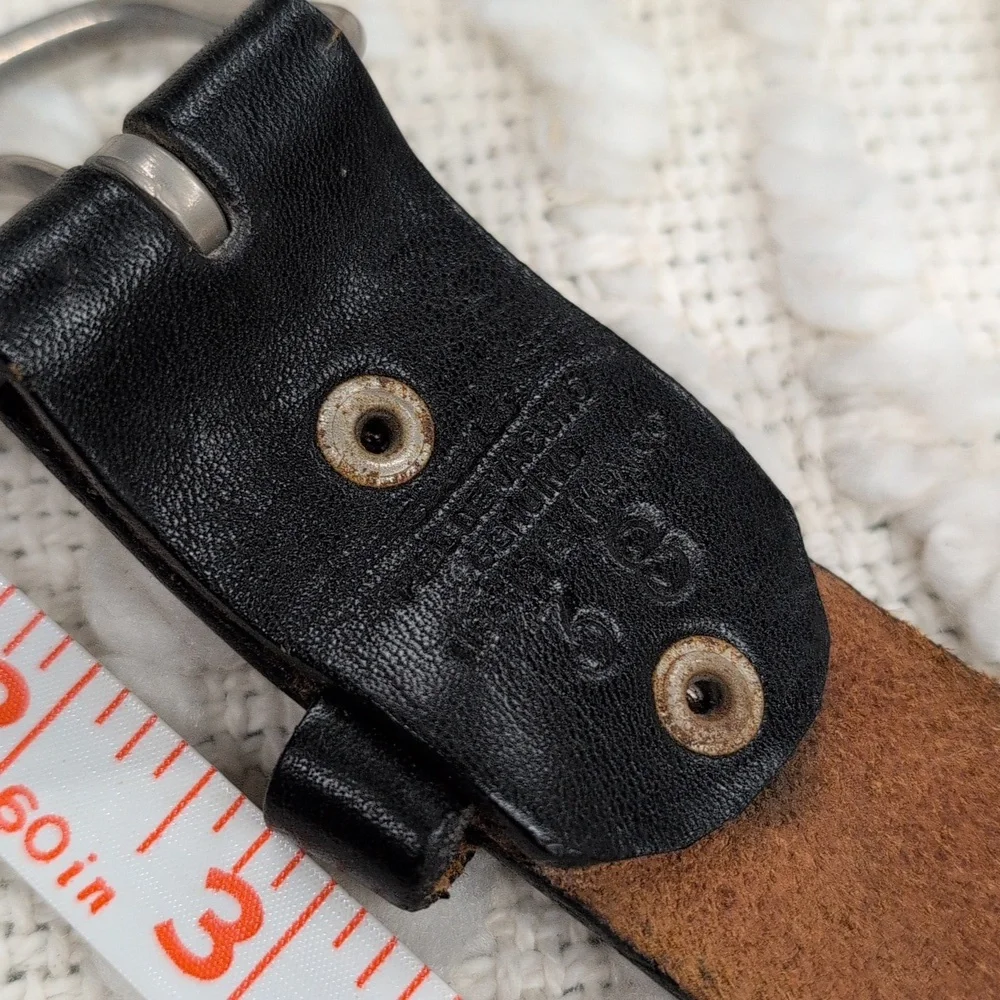 Vintage Western Black Leather Buckstitch Silver Longhorn Embossed Tooled Belt